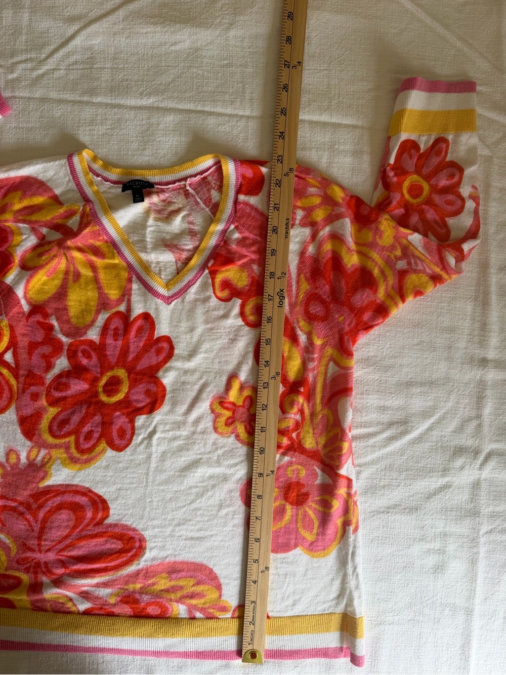 Talbots Floral V-Neck pullover Sweater - Picture 9 of 9
